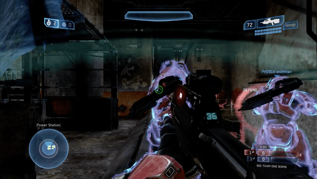 Spartan spawning into a Halo 2 match.
