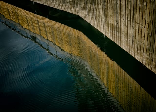 Water ripples reprsenting an echo chamber.